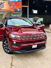 جيب كومباس للبيع 2022 لميتد حادث كما موضح بالصورة  صبغ فقط خشم البنيد ...