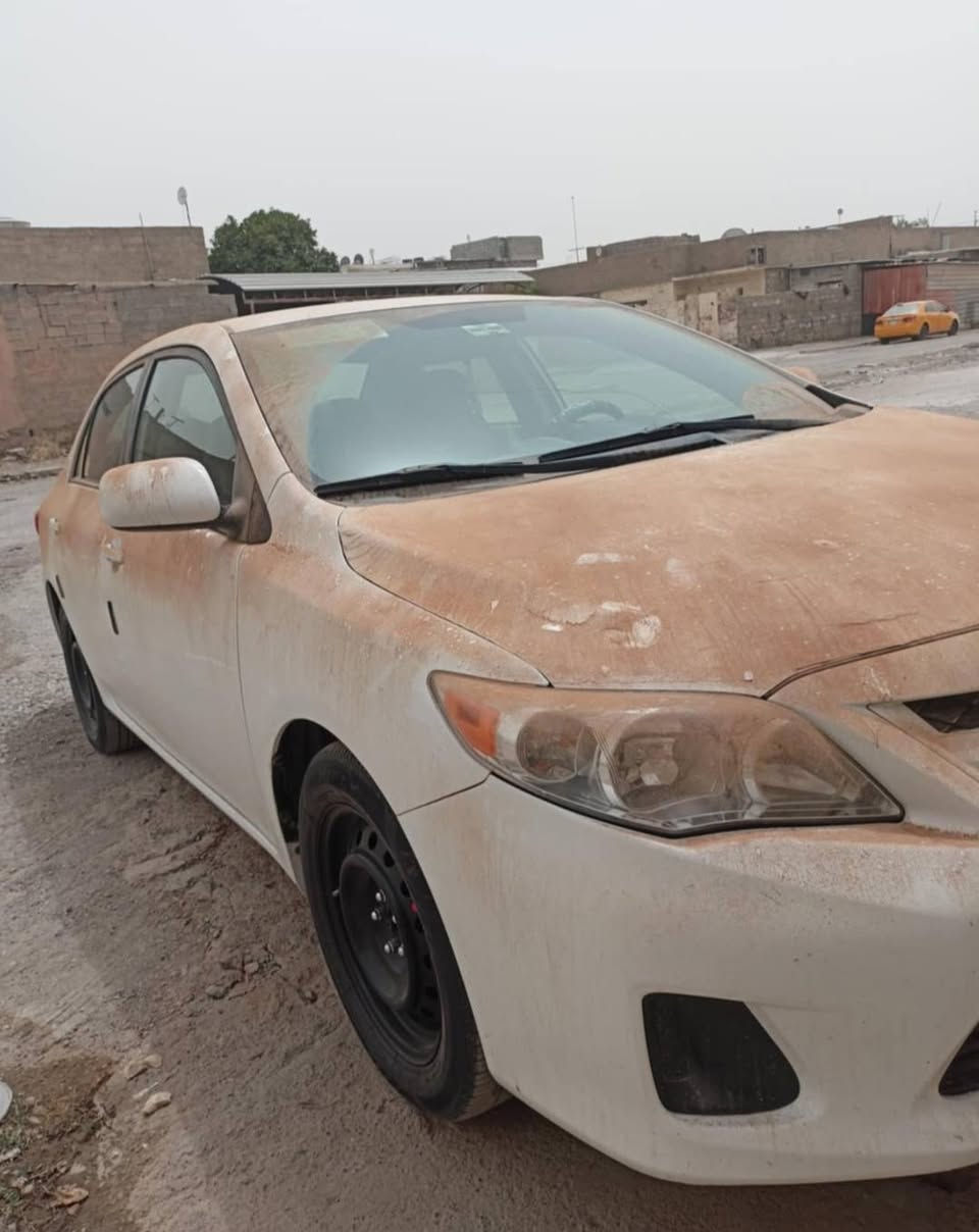 السلام عليكم كورلا ٢٠١٢ كندي كلين ماعدا كارت بالباب السكن موضح بالصورة سياره مال بيت مامتعوبه  ماشيه ١٤٠ كيلو متر محرك وكير بالشرط وصدر جديد شركه وتايرات جديده مكاني كركوك عرفة السعر ١٥٠ وبيه مجال بسيط.... والي مايشتري لايعلق رجاء تعليق مايليق بيه وهاذا رقمي خابر وتدلل ***********
