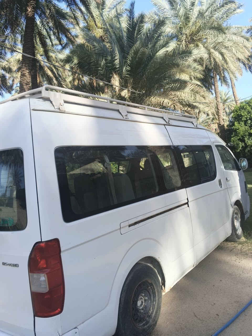 جنبي عالي رقم بابل انكليزي السعر 120وبيها مجال مكان السيارة في كربلاء ***********
