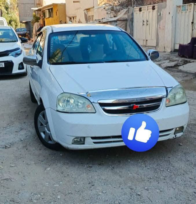 سلام عليكم سيارة ابترة 2008
لون ابيض
كير مكينه خير من الله 
تدفاء تبريد 
تخم تاير 
رقم بغداد
سيارة بيها كطعتين  جاملخ امامي وخلفي  لتواصل على الرقم 
***********واتساب فقط مكانها ديالى بعقوبة

