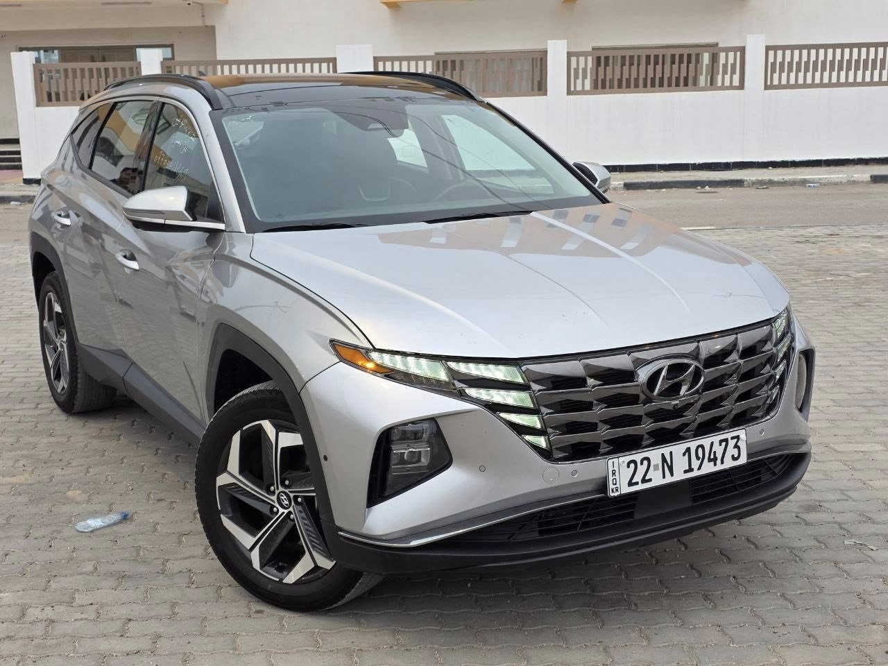 تــــحـــيــة  ____ طـــيـــبـــة
للبيع هونداي توكسان لمتيد 
اعلى فئة فول مواصفات للاخير
‼️الـــسـعــر: 215 وبيها مجال‼️
مرقم اربيل باسم شركة تريد تحويل او وكاله 
المــوديــل:2024
الـــعــداد: 21 الف ميل 
الــضــرر : تبديل وصبغ بنيد ودعاميه 
وبارد طرف الباب والجاملغ الايمن

———————————————
المواصفات 
———————————————
فتحة سقف (بانوراما)
-تتحرك بالريمونت
- بصمة تشغيل 
- بصمة أبوآب 
- تشغيل عن بعد
- شاشة كبيرة تدعم نطام كار بلي واندرويد اوتو 
- عينه ليزريه 
-٤ كامرات محيطيه
- تحكم أستيرن
- شاحن لاسلكي
- سستم صوت Bose
- مقاعد جلد بلادي
- كشنات الاماميه كهرباء
- كشنات الاماميه تدفئة تبريد
-كشنات الخلفيه تدفئة
- تدفئة استيرن
- رادار أمامي للتوقف الذاتي 
- تحديد المسار للقيادة الذاتية 
- رادار جانبي
- رادار خلفي للتوقف الذاتي
- أشاير بالمري
- ويل كب 
- ٣ وضعيات للقياده 
- بك لايت لد
- لايت ليد ٤ عدسات 
- سايد بريك كهربائي
- اوتو هولد
صندوك كهربائي
- باقي المواصفات الغنية عن التعريف 
___________________________
📩للاستفسار مراسلة الصفحة💌
او الاتصال : ***********
العنوان :- البصرة
