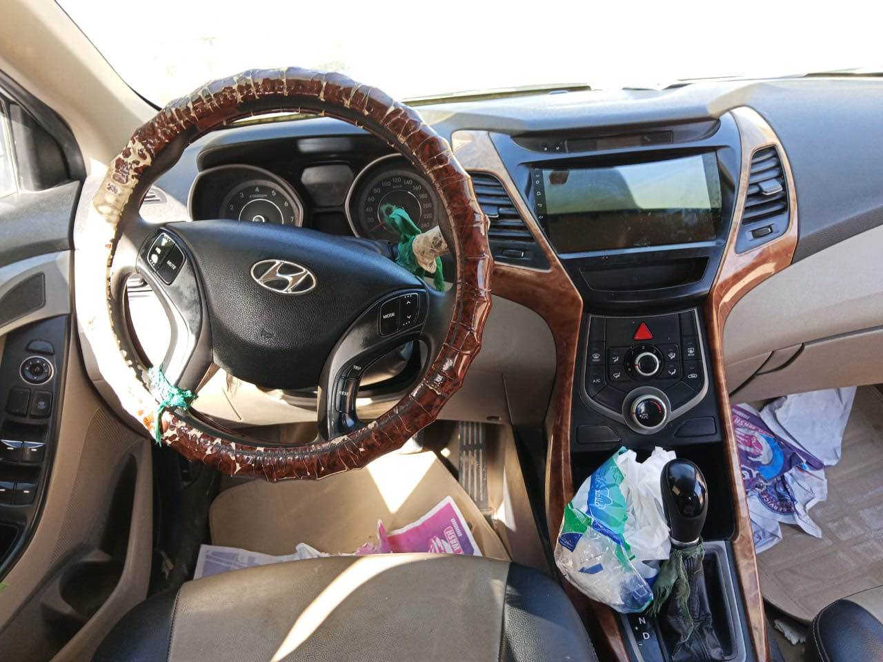 النترى موديل 2015 فول مواصفات عدا البصمه السياره بيها بارد وحار ملاحظه مكينه السياره گايمه سعرها 120 مكلف بلنشر مكانها النجف الاشرف حي النصر شارع البانزين خانه سنويتها ماساقطه 
للتواصل على الرقم التالي ‭0781 214 9835‬ النجف, العراق
