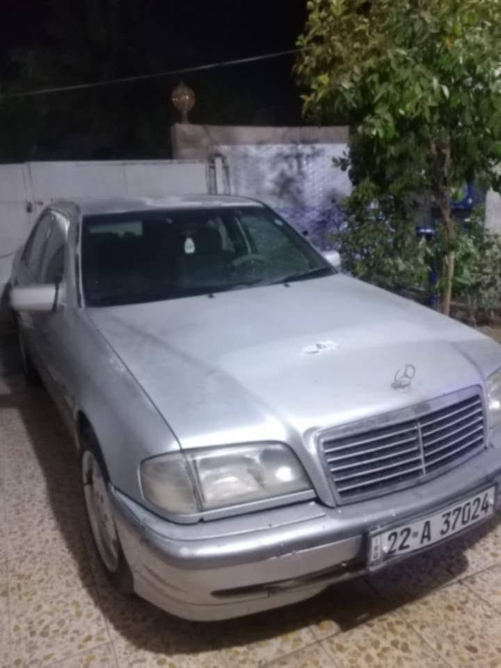 مارسدس c200 موديل 1996 رقم اربيل بسمي محرك ففتي  كير محرك مكفولات تبريد شغال صبغ بلادي سنويه نهايت 30سياره جاهزة خير من الله اي استفسار اتصل مكانك بعقوبه ***********

