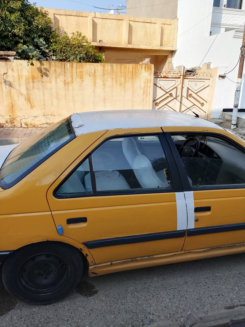 سياره بيجو 2013 تبريد شغال سياره كامله يحتاجلهه نقوصات سعرهه 25 ورقه *********** بيهه مجال شويه كركوك, العراق
