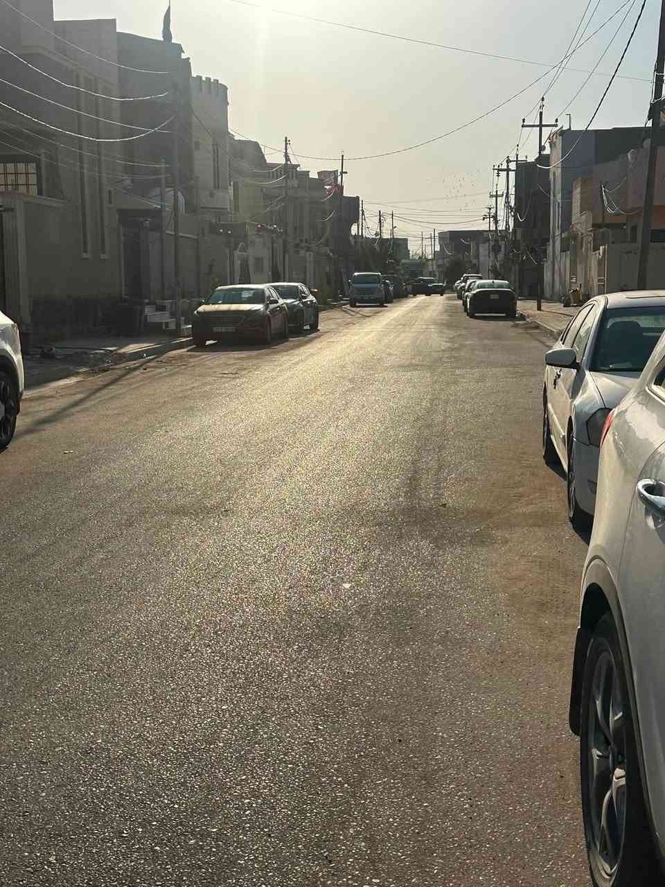 بيت طابو صرف حي الجامعه شارع هدى سجاد 
مجاور الروضه عرض الشارع ١٥ متر  مقابل مربع القضاة مطلوب مبادره ٦٥ مليون 
المساحه ١٠٠ متر بالسند واقع حال ١٢٠ متر 
الواجهه ٥ متر النزال ٢٠ 
طابقين يحتوي على ٣ غرف نوم وصاله ومطبخ واستقبال 
وصحيات داخليه وخارجيه للاستفسار الاتصال على الارقام التاليهاو مراجعة مكتب الحولي للعقار مقابل باب الجامعه الخلفي 
***********
***********
