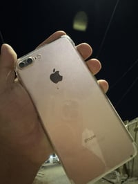 للبيع ايفون 7 جهاز مبدل بطاريه وشاشه اصليات وياء كارتونه سعر 110 بي مح...