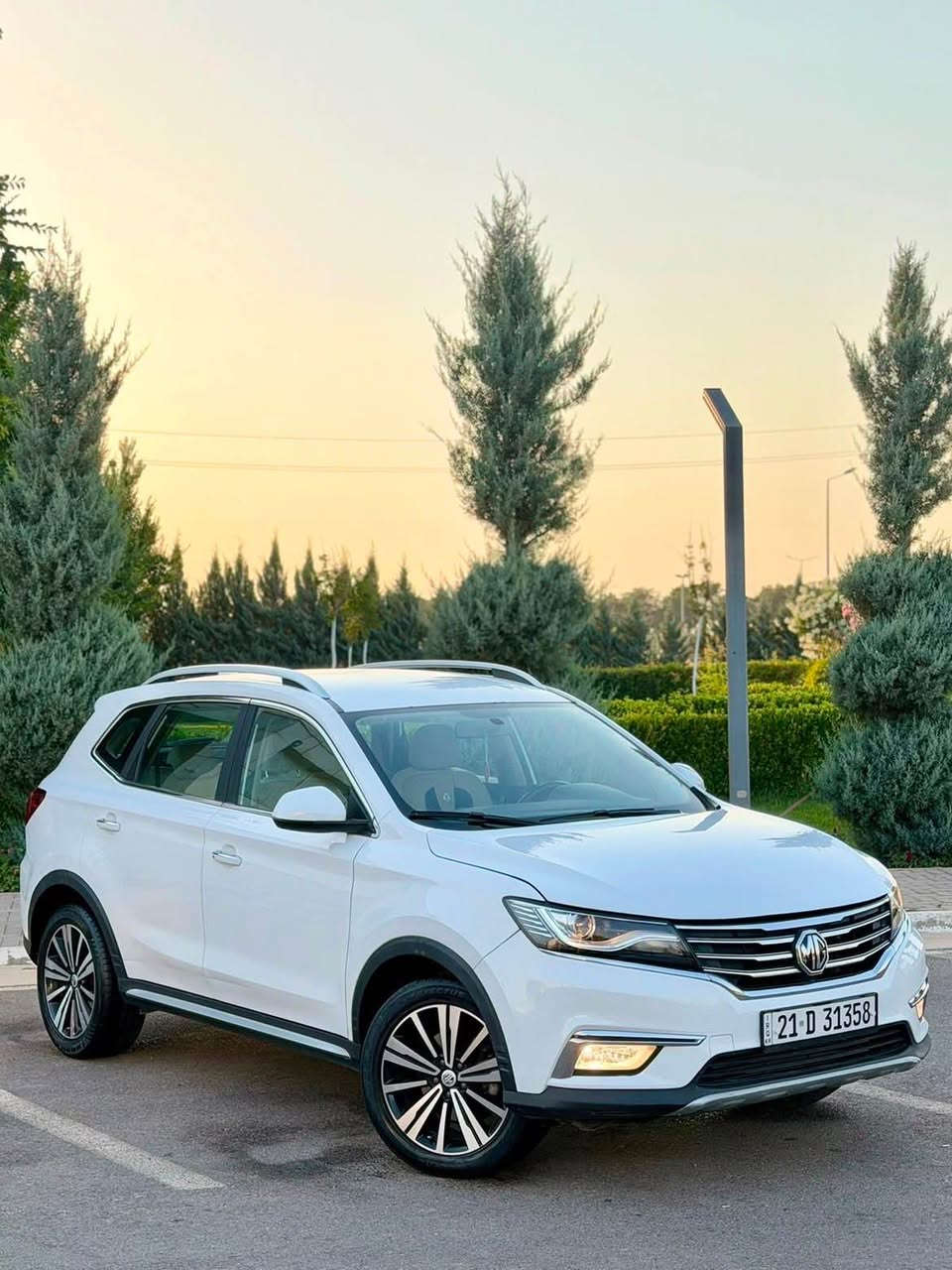 MG(.  Rx5      ) 2021

٢٠٢١

Description✅ 
Mg RX5✅ 
✅مؤديل 2021 
 
 
 
 
✅شاشه ئاييات كاميره 
✅حساس دواوه 
✅به سمه ده ركَاي به سمه 
✅داخلي كريمي 
✅ويل كرؤم 
✅لايت ليد وعدسه 
✅بكَلايت ليد 
✅مكينه 1.5 تؤربق 
دووپەلە کارتی بجوکي هە يە  
زؤر مواسه فاتي دي 
نرخ١١٧ السليمانية, العراق


**إذا كنت صاحب هذا الإعلان وتريد حذفه لأي سبب، رجاءا أرسل رسالة إلى الدعم الفني**