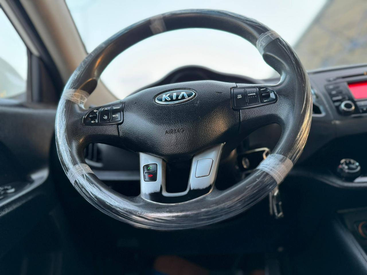 سياره سبورتج نضيفه متعوب عليه خوش سياره مال جناي  مناقصه برغي سياره مكفوله من كلشي  خليجي مديل ١٢ رقم ذي قار مشروع وطني لوحات جدد مداور شوكت متريد تبريد حداديه  تايرات  كله جديد مكينه كير كفاله سعر ١٤٥ وبيه مجال مكان ذي قار
رقم***********
