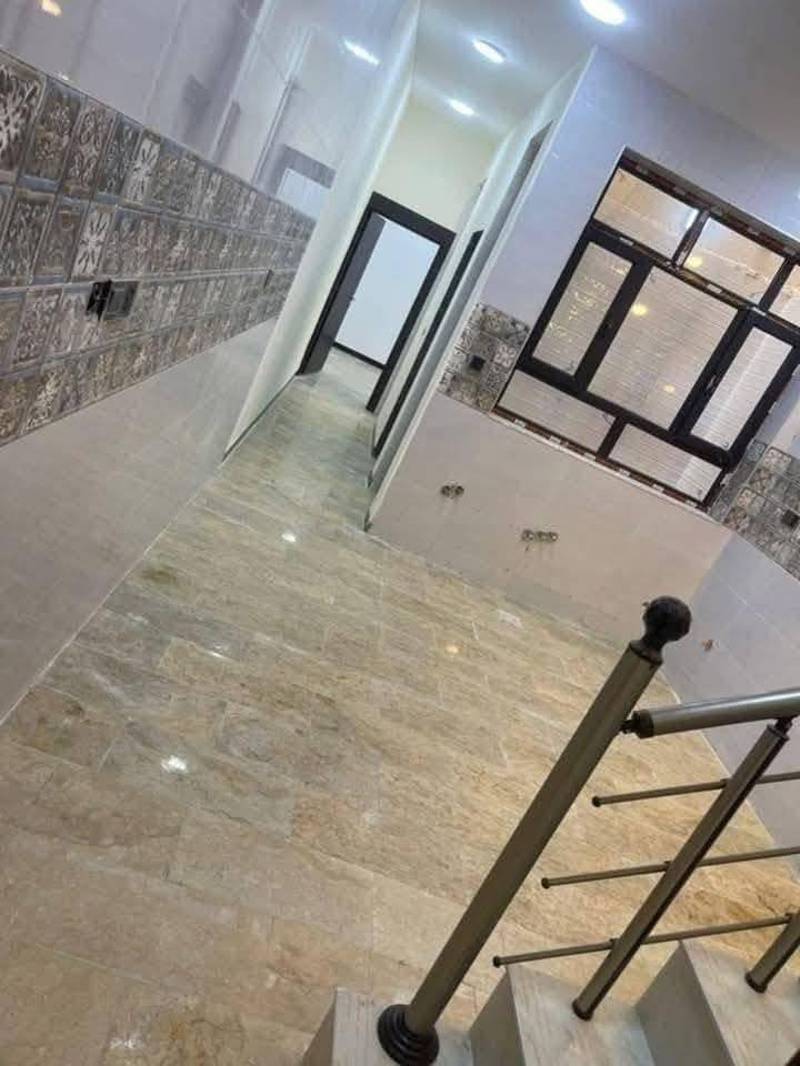 سلام عليكم 
تونات 75 متر للبيع العدد 3 
حي الجهاد ديوان المخابرات خلف شارع ٦٠

 كل دار يحتوي على صالة ، منور ، مطبخ وخدمات عدد2 غرف نوم عدد3

  توجد عروض اخرى بأسعار ومناطق مختلفة 

#للاستفسار : مكتب سومر للعقار 🏛️ حي الجهاد الضباط .
             📞*********** ابونمر بغداد, العراق
