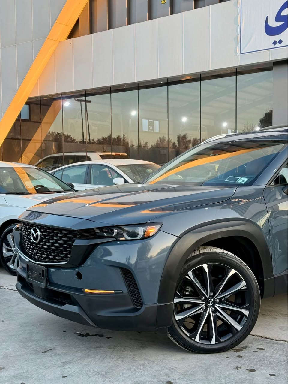 Mazda 2024 CX50 PREMIUM TORBO
سەیارەکە فول فول مواسەفاتە
ناو قەیسیە، داتاشۆ ، کوشن سارد و گەرم ، سوکان هیتەر ، کوشن جلد ، کوشن غەزن ، ئاوێنە شەفت و ئاوێنە کارەبا ، تەبرید مەرکەزی ،  ڕادار و حساس ،ئیتر ئەوەی مووسەفات بێت تیایەتی  ، سەیارەکە بۆنیدئ بۆیاخە و دەرگای کلیری ئەمریکایە ، تەنها ١٧ هەزار مایل ڕۆشتووە ، ئێرباگ تەنها سوکان تەقیوە و بیلادی دانراوەتەوە ، 
رەقەم موبایل ***********
رەقەم شاسی 7MMVABDY4RN179707
مکان سیارە قضاء کلار السليمانية, العراق
