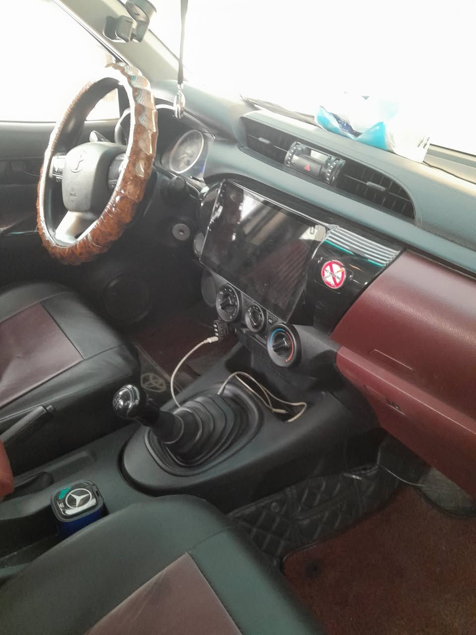 سلام عليكم فلاونزه موديل16 گاز رقم اربيل للبيع محرك جديد شاده بيه صبغ شبر باب السايق والباب ابوره السائق والبدي انحك بلدنكه مال الباب موضربه كامره شاشه كبيره دوشمه كشنات مع الارضيه جلد سياره حلوه اونظيفه بغداد الكرخ *********** الجاد الاتصال
