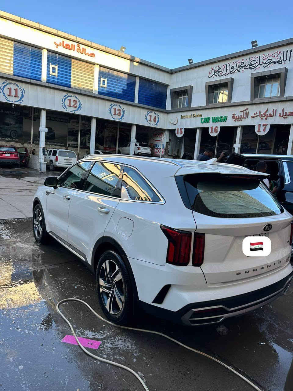 السلام عليكم سورنتو 2021 خليجي  (بيع مستعجل)
بصمة 
تشغيل عن بعد
اربعة أنظمة قيادة
جنطة كهرباء
شاشة كبيرة 
كامرة دوارة 
ماشية 120 km 
مكينة 6 سلندر كفالة عامة 
سبعة راكب 
ثلاث قطع تبريد ثلج 🧊 
كشنات جلد و كهرباء 
حساس امامي و خلفي 
رقم اربيل 
السيارة جديدة وما متعوبة بيها ضرر ثلاث قطع, السيارة كاملة وما تصرف عليها دينار 
مكينة و الكير كفالة عامة 
عنوان البصرة 
السعر 235
*********** البصرة, العراق
