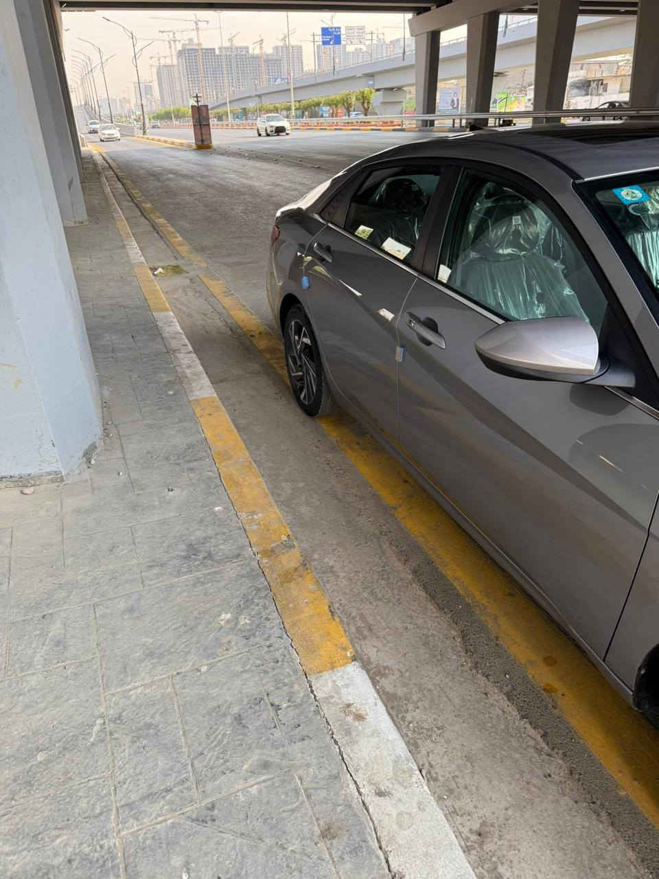 سلام عليكم النترا2025 امريكي فول مواصفات عدا جلد حادثها بس دعاميه اماميه والباقي كله مكفول من الصبغ والبارد رقم بغداد بسمي هزه جديده 
مكينه 2000 دوش ماشيه 14الف 
 فتحه /بصمه/هندبريك دكمه هولد شاشه متصله 
رادرات امامي خلفي جانبي تدفئه كشنات اناره داخليه بالدشبول متغيره تحديد مسار تشغيل عن بعد 
ويل 17 كروم شاحن وايرليس بك لايت لد 
سياقه ذاتيه لايت 3 عدسات  جنطه ذكيه 

العنوان بغداد الشعب حي التجار 
السعر علخاص 
رقم الهاتف ***********
واتساب ايضا
