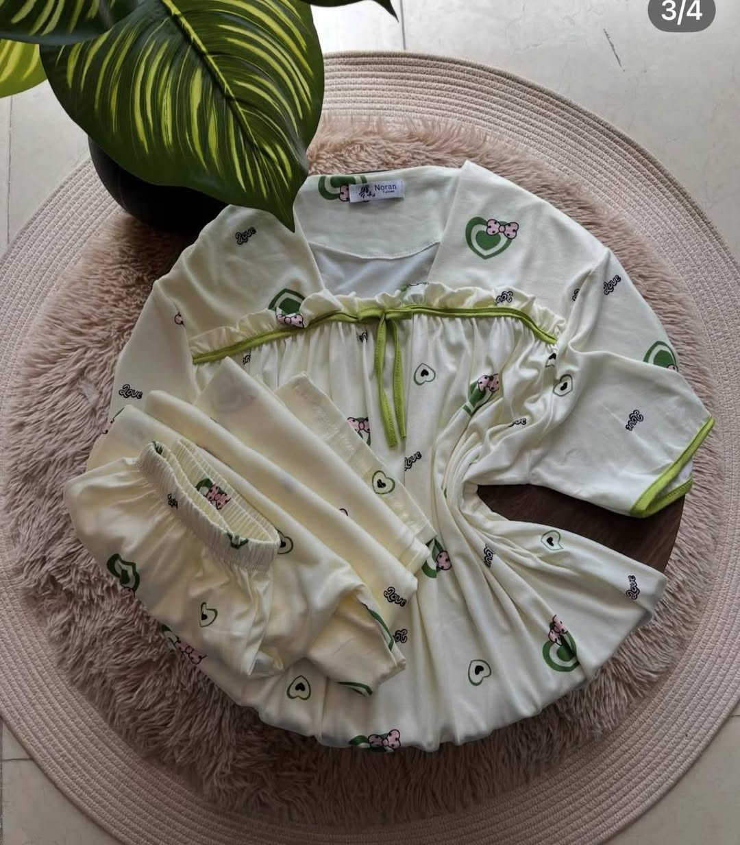 🌸 البيع بالجملة ومفرد .
🎀 لأن الراحة تبدأ من الجودة 🎀
وصلت فانيلا زبدة الأصلية بخامة ناعمة وجودة ممتازة، مناسبة لكل الأعمار. 🌸
✨ خامة مريحة
✨ جودة عاليه
للطلب والاستفسار *********** 📩
