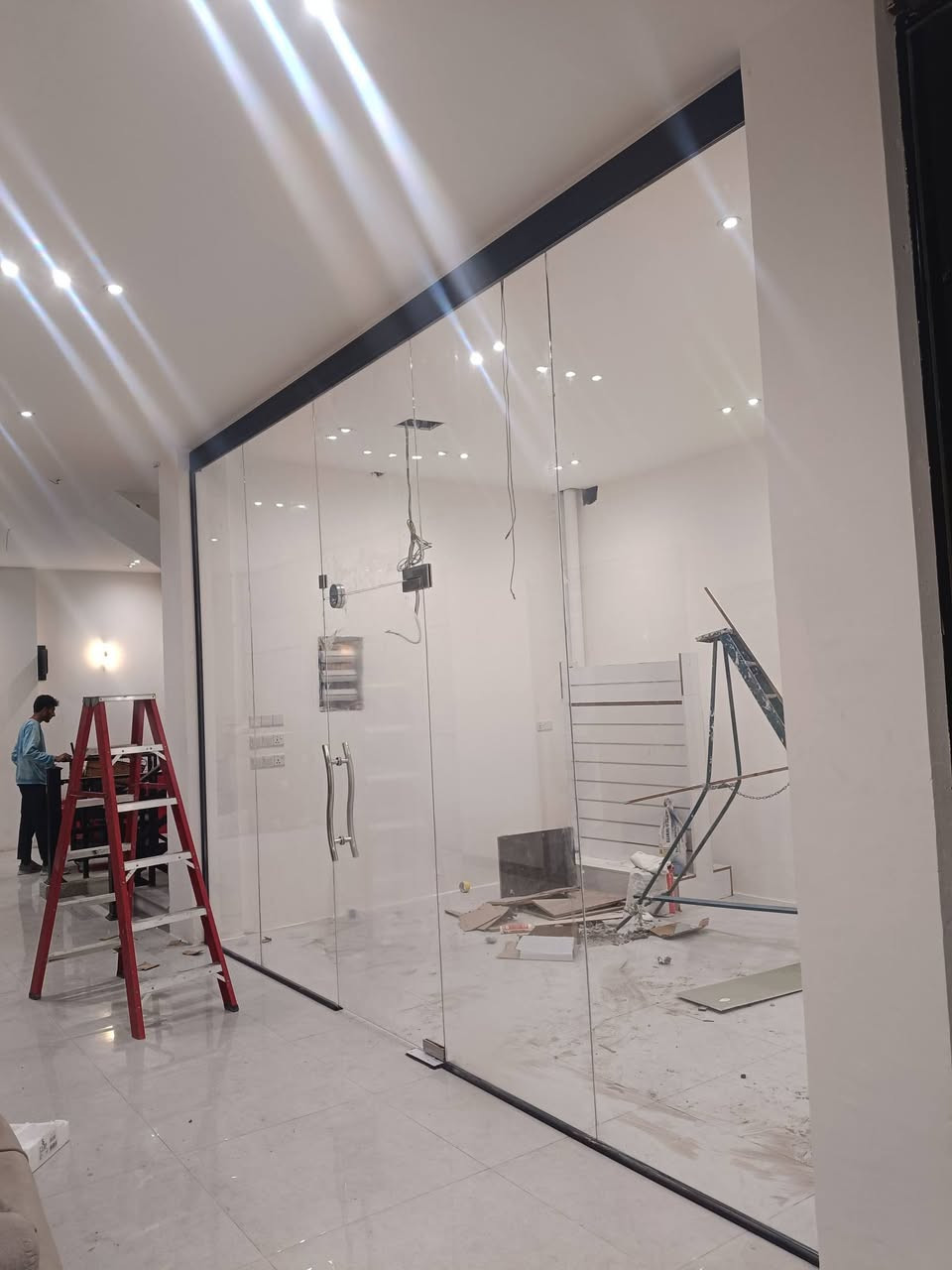 عمل كافه اعمال الزجاج ***********
***********
