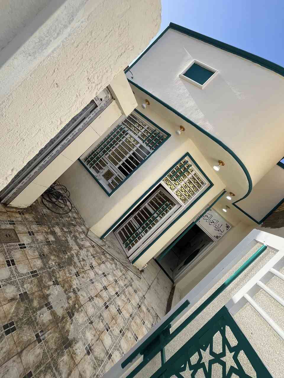 يعلن مكتب عقارات علي قحطان الخفاجي 🏡 
عن دار مساحه 100 متر .. صنف العقار طابو زراعي سند 25 
الموقع بابل سيف سعد شارع الغسل مقابيل الملعب 
شارع عرضه 8 متر 
بناء طابوك درجه اولى 
صاله .. مطبخ .. كلدور .. غرفه نوم .. حمام داخلي وخارجي 
تسليم مباشر 
تفاصيل اكثر مراجعه المكتب أو اتصال هاتفي 📞 
‏‪0778 075 4398‬‏ متوفر واتساب 
***********. متوفر واتساب 
موقع المكتب الجديد سيف سعد مقابيل شارع المشجر 
عقارات علي قحطان الخفاجي 🏡 
عندك عقار للبيع تجاري أو زراعي طابو صرف أو سند 25 
بناء ترميم كلشي متوفر يم علي قحطان الخفاجي 
🫡
