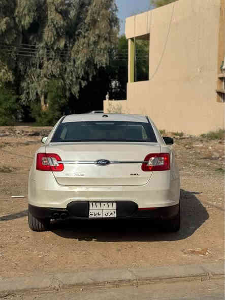 فورد تورس 2010 
كشنات كهرباء - كشنات جلد - قطعتين تبريد- تدفئه كشنات - ويل رياضي 20 - لون صدفي مميز -تبريد تدفئه كله شغال -  سستم صوت- منضومه زينون اصلي - وبعد اهواي مواصفات سياره مكفوله عدا ربع بونيد صوره سونر مرفق بالمنشور بدون دواخل بدون تبديل شرط الفحص  
رقم سليمانيه شرط تحويل والغرامات 
السعر 94 وبيها مجال
مكاني ديالى / خانقين
*********** خناقين
