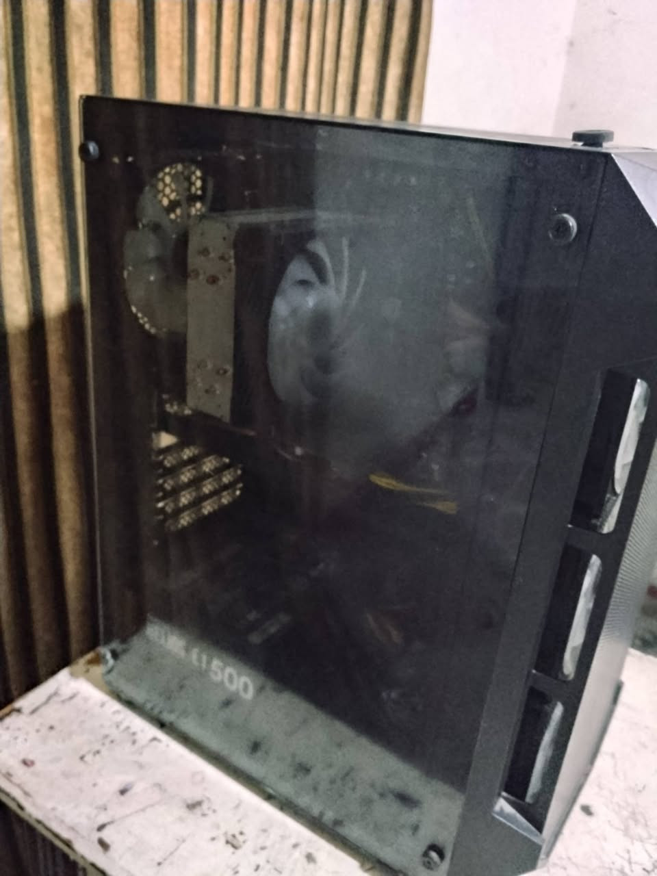 pc للبيع
السلام عليكم عندي هذا البيسي للبيع فقط كيس 
المواصفات 
كرت الشاشة rx580 8g
معالج من زيون 
الرامات 8x2 ddr4 
البور سبلاي 650 
كلشي شغال بي ومابي أي عطل بس ناقص تجيبلة شاشة 
السعر 300 وبي مجال للشراي 
راسلني واتساب فقط ***********
