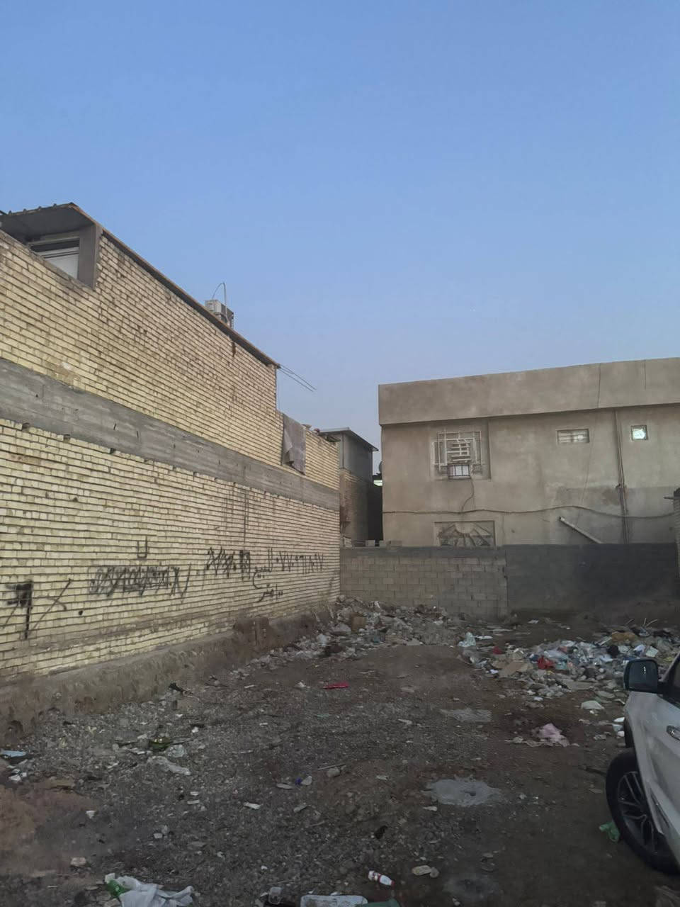 قطعة أرض للبيع سند اصفر قريب القناة شارع ابو رحاب ثاني فرع ع اليسرى ماي مجاري كهرباء تبليط
