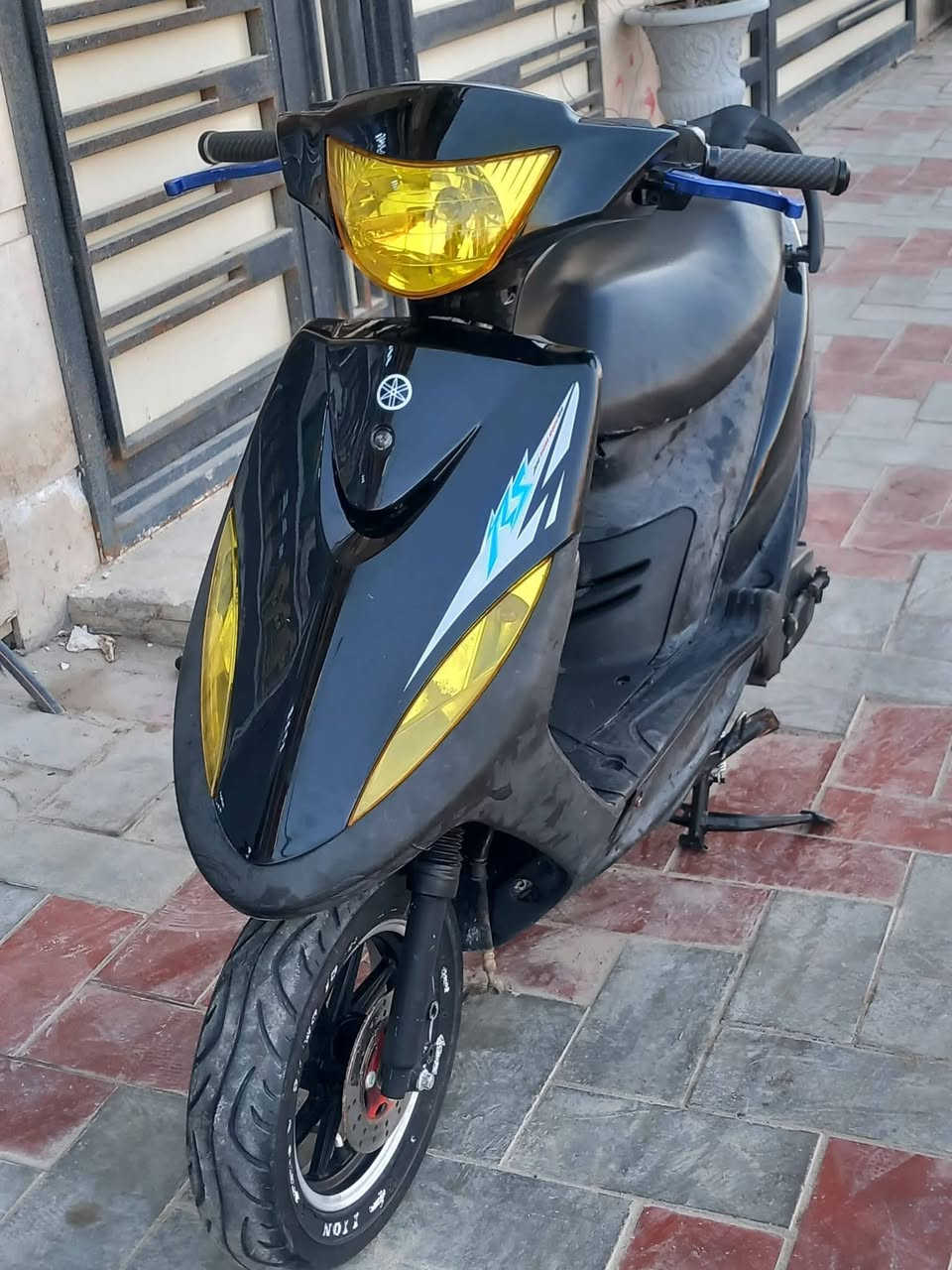 ماكس للبيع 

بوشة ٤٩ 
مزودة ويل يدات صالنصة 

محرك بلاد ما مفتوح 

تشغيل صلف وهندر 

سعر ٦٠٠  وبية مجال 

مكان فلوجة 

***********
