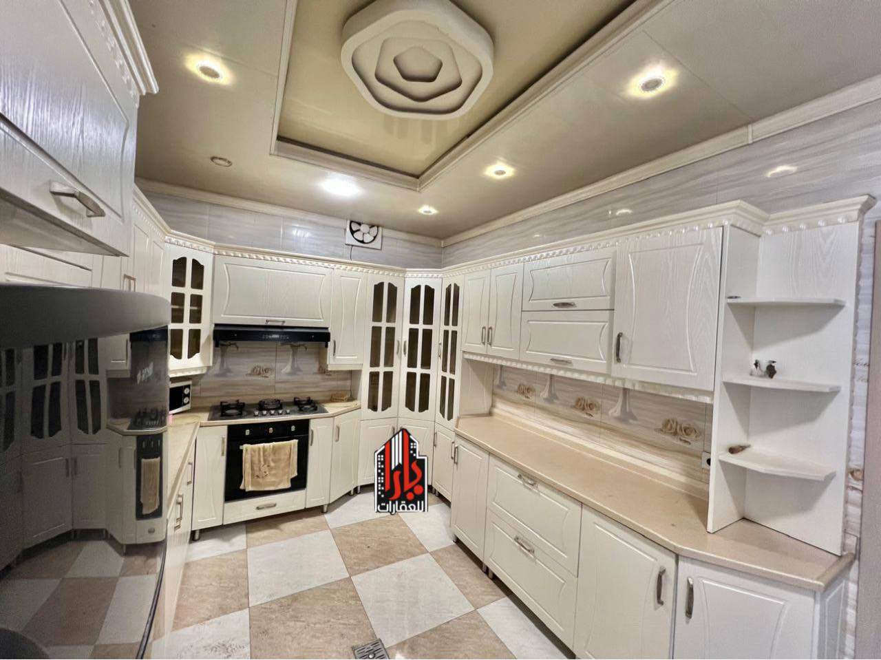 🔥 فرصة نادرة – إعلان رقم (1526)
📍 بموقع حلو 

🏡 دار طابقين – جاهزة للسكن 
✨ سقوف مغربي | واجهة فلين | بدون مصاريف إضافية

📐 المساحة: 100 م²
🏠 الواجهة: 5 م
🛣 الشارع: 10 م 
📍 العنوان: بين سايدين الحسابات وحي النصر - خلف صيدليه سيما

🏠 تفاصيل الدار:
▪️ الطابق الأول:
غرفة نوم عدد 2 + هول + استقبال + صحيات + كراج دفن 
▪️ الطابق الثاني:
استقبال + هول + مطبخ + صحيات

💰 السعر: 🔥 موجود في قناة تلكرام 
‏👉 https://t.me/yaraemlak

📞 للاستفسار والاتصال:
***********
***********

📍 عنوان المكتب:
كركوك – روناكي – مقابل كلية القانون

عقارات يارا 🏡❤️ كركوك, العراق
