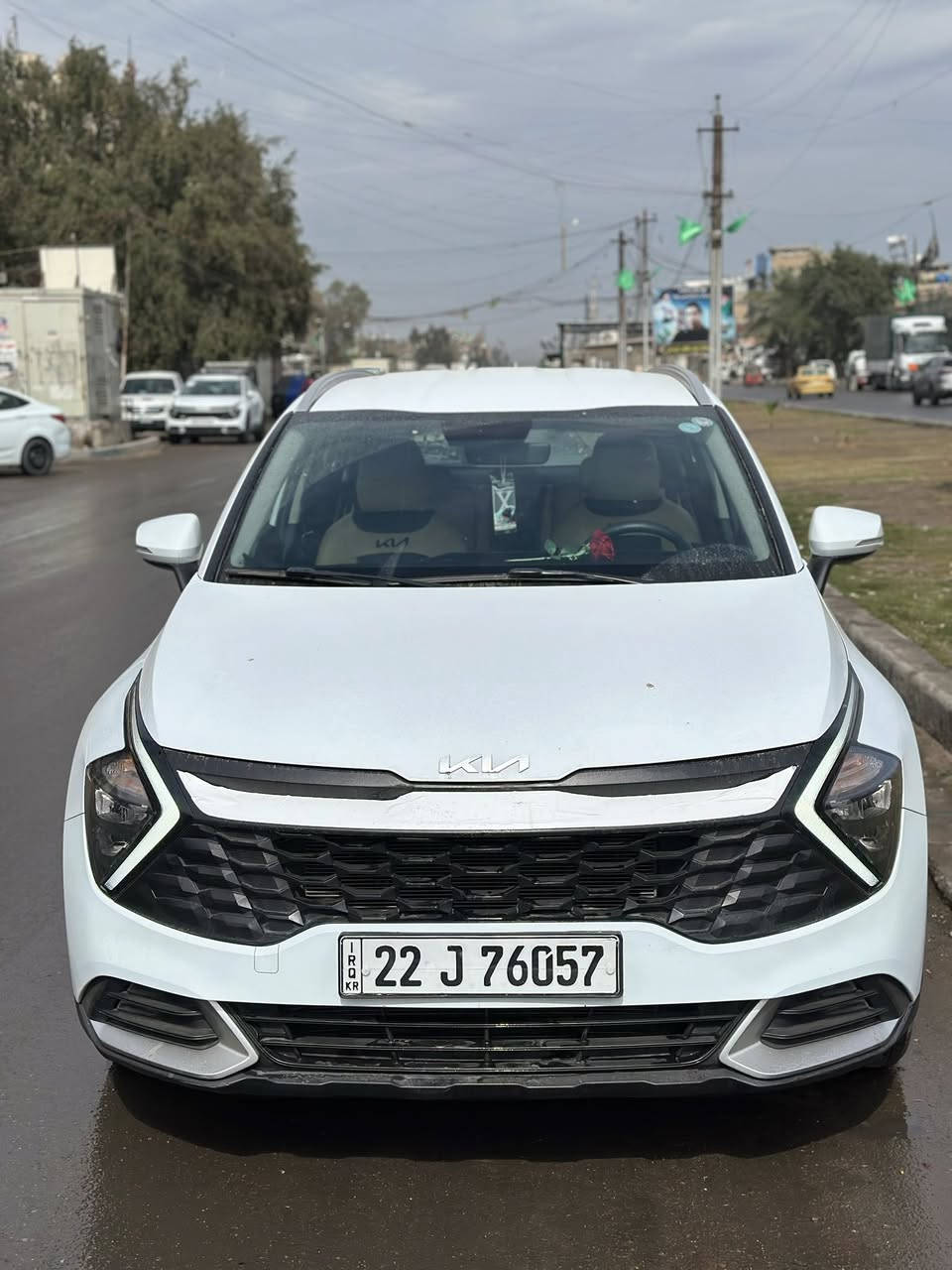 السلام عليكم
سبورتج موديل 2023 خليجيه 
مكفوله كفاله عامه 🔥 
فول مواصفات عدا البانوراما 
مواصفاتها معروفه 
ماشيه 39 الف حقيقي 
السعر 214 ورقه وبيها مجال بسيط 
مكان السياره بغداد جميله 
للأستفسار ***********
