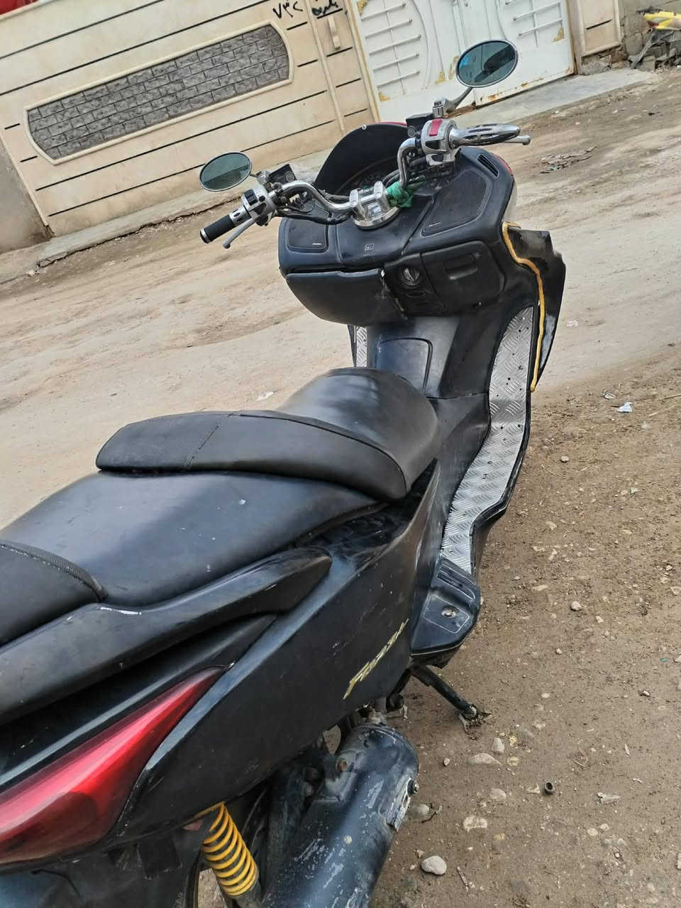 سلام عليكم فورزه 08 مزوده عوزله ترتيب دراجه خير من الله كهربايات كله شقال سعر 700وبيه مجال مكاني زين القوس شارع المله رقمي ***********
