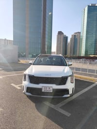 سورنتو ٢٠٢٤ • ٦ سلندر • ٧ راكب