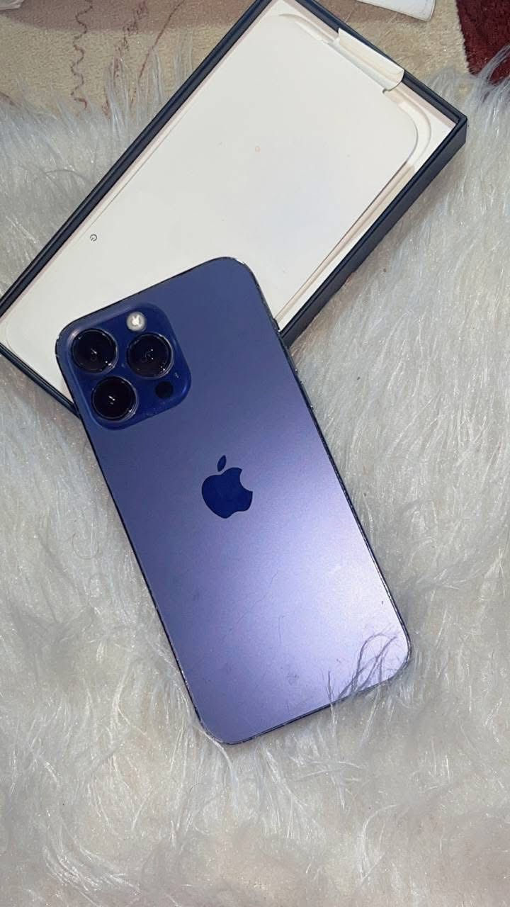 يالله 🧡
ايفون 14 برو ماكس 
ذاكره 256
دبل خط (شريحتين)
بطاريه 100 بلاديه
النضافه مليارر ما بي اي مشكله امريكي 
بي ضمان يوم كامل وتر الجهاز 
للبيع او مراوس ب ايفون السعر 850 الف 
للتواصل ***********. ***********
