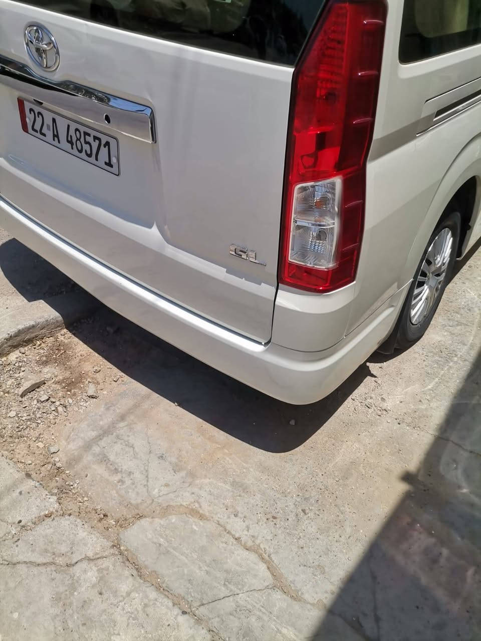 🚐✨ تويوتا هايس بوز موديل 2023 فول مواصفات  

📊 ماشية 39 ألف كم  
📍 رقم أربيل  
🛡️ مكفولة من مكينة وكير  
🎨 مكفولة من صبغ أو شخط  
📄 وكالة عندي  

📍 الموقع: بغداد – الشعب  
📞 للتواصل: ***********  

💵 السعر: 410 وبي مجال هم  

#تويوتا_هايس #هايس_2023 #سيارات_بغداد #سيارات_للبيع
