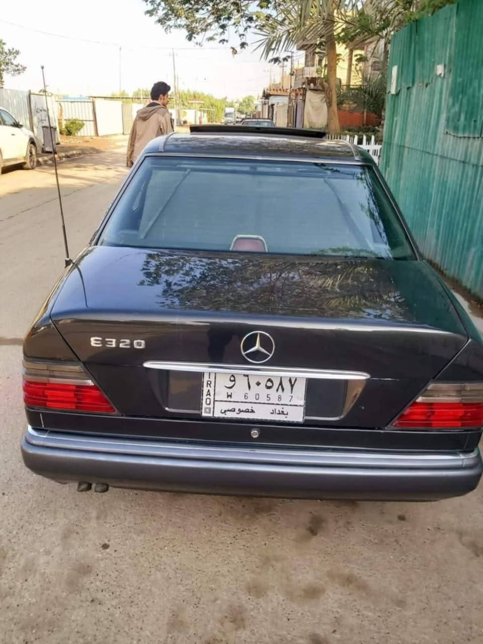 بيبي شبح موديل 91 رقم بغداد سنويته للشهر 11 مكينة وكير خير من الله تدفئة تبريد كله شغال بردة خلفية شغالة حتى التجوات الخلفية شغالة أريل ينزل ويصعد ويا السويجج
تخم سماعات مع دمام خلفي منضومة لايت زنون شمسية كاملة فتحت سلايد طكيتن شغال أدامة كاملة على المكينة حتى امصور التفاصيل كاملة صدر امامي وخلفي كله جديد تخم تاير مع باتري جديد 
تحويل مباشر بأسم ولد صديقي السعر ب 88 وبيه مجال العنوان ديالى الغالبية قرب محطة تعبئة وقود عين الشمس للأستفسار ***********
