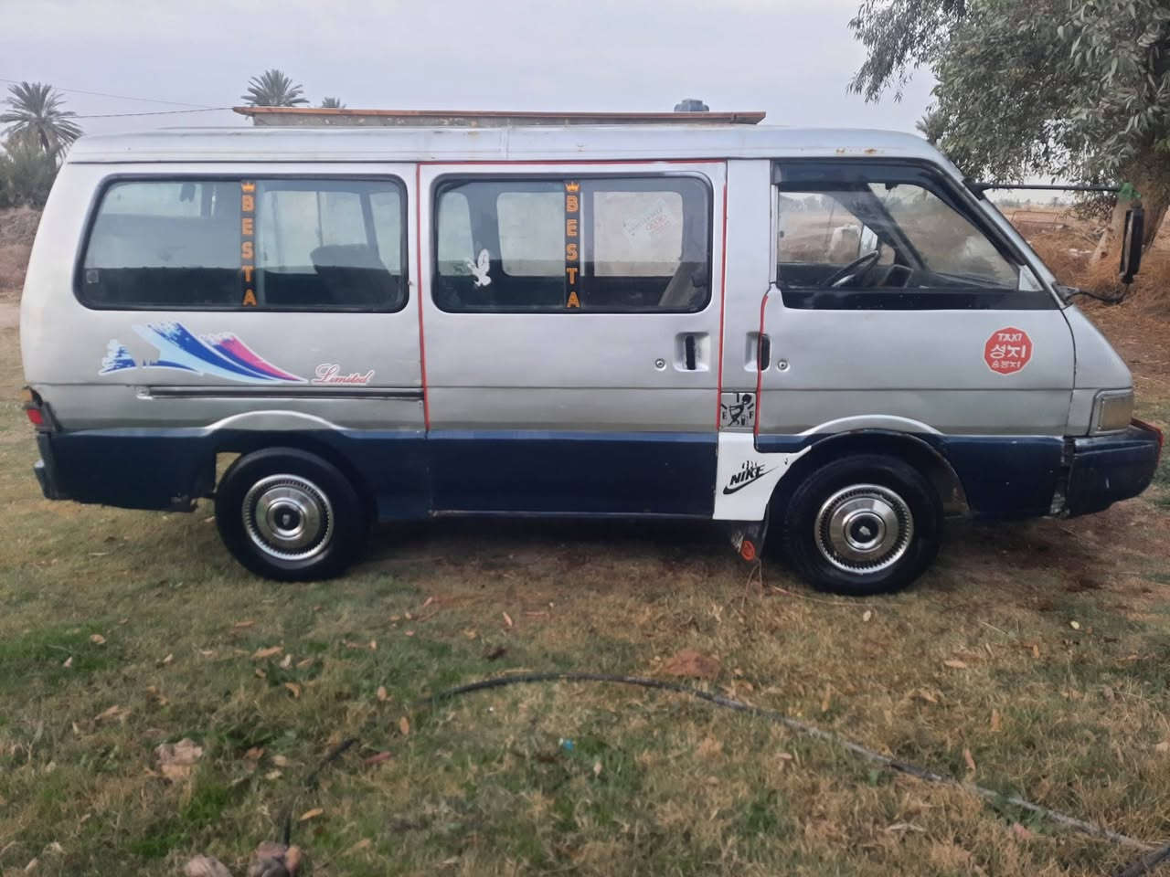 سلام عليكم كيه بسته موديل 93رقم واسط الماني سنويه صاقطه بل 19 كير ومحرك وكسل مكفول كفاله عامه تخم تاير شواصي بس واحد مصلح كهربائيات كله شغاله سياره خير من الله  ماندل راعيه اتكفل بعشائر وسرقات مكان سياره محموديه الطيفيه سياره ماداكه غرامات ابيع هل موجود. سعر 22 ***********.     ***********
