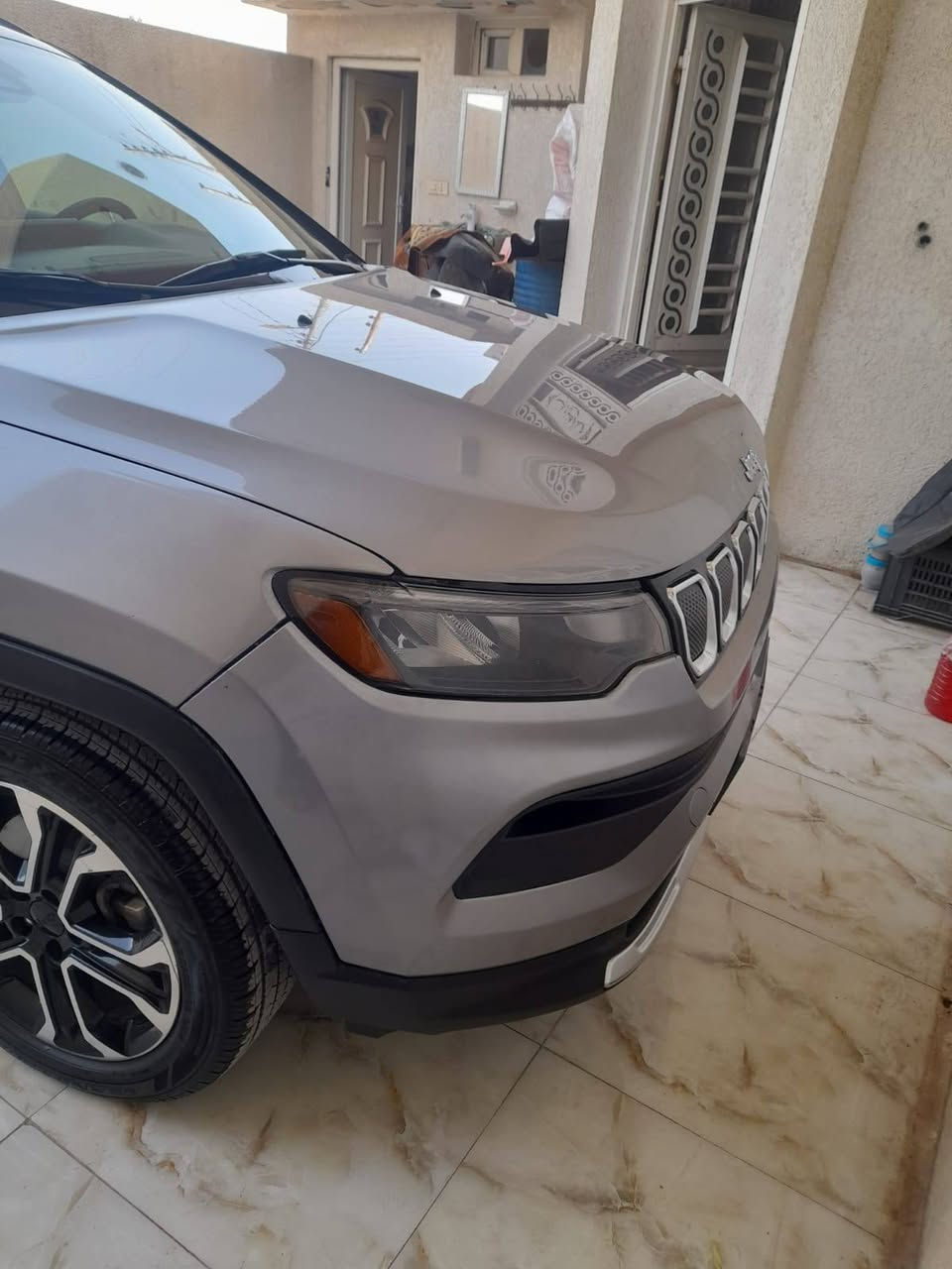 جيب كومبارس ٢٢ حادث جامغ ودعامية بدون دواخل ضربة خارجية .السيارة رقم ادهوك بسمي سنوية ٢٩. مكان السيارة ميسان . السعر ١٦٠ وبي مجال بسيط 
***********
