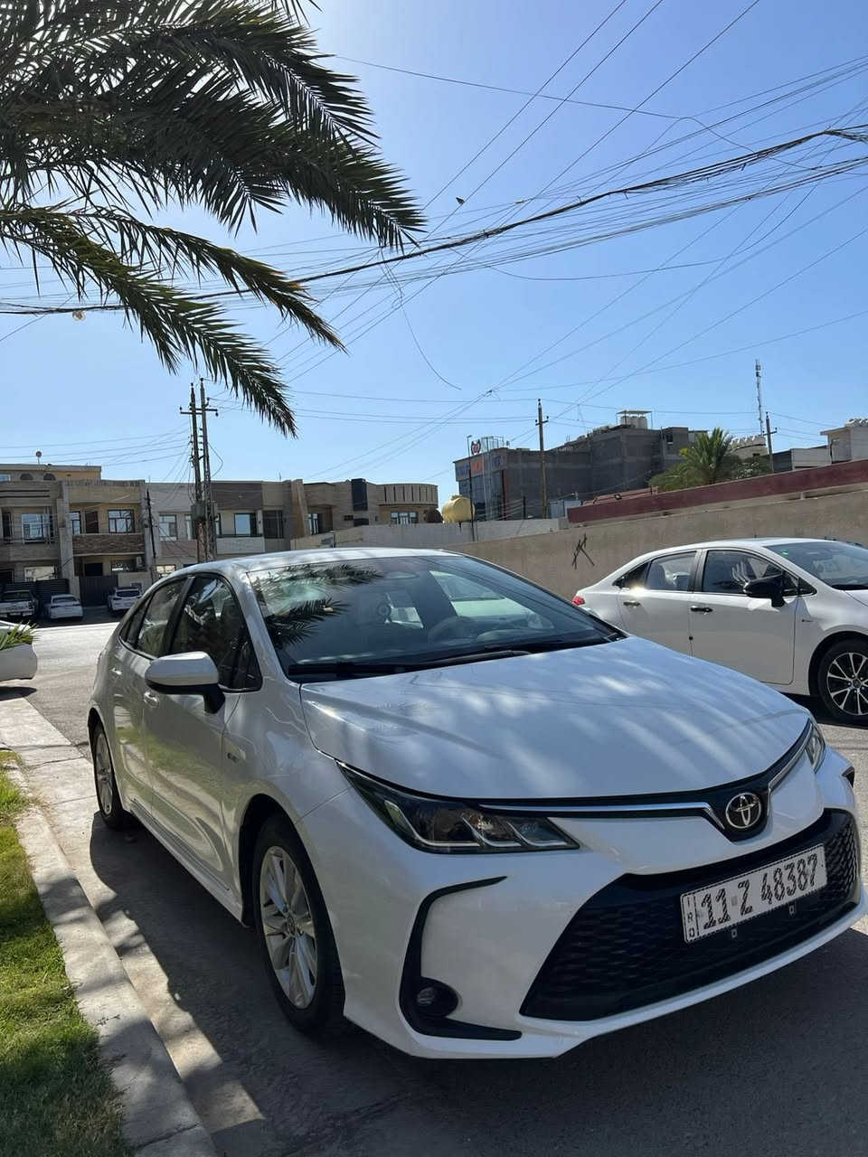 كورلا هايبرد 2025
السيارة مكفولة كفاله عام 
السيارة ماشية 15 الف 
السيارة بوضع الشركة 
بيه رصعات اثنين فقط 
دوشمة عام 
مكان السيارة 
بغداد حي الخضراء 
***********
