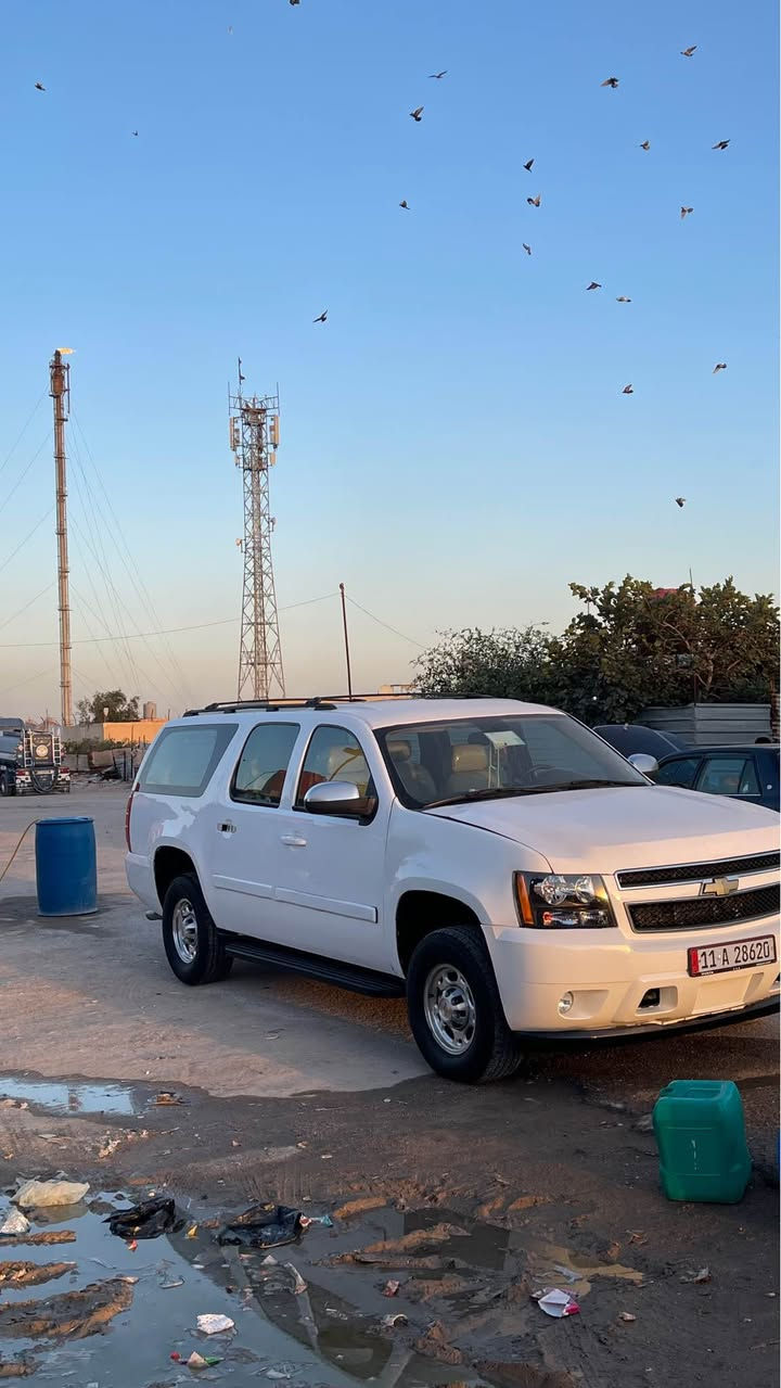 تاهو طويل فحل ٨ براغي موديل 2009 للبيع فقط كفالة من الضربة والعيب الشرعي وارد خليجي مصبوغ عام رقم بغداد دولي اجره مكينة وكير كفاله حداديه جديدة ادامة جديده كاملة من كلشي تبريد ثلج تخم تايرات
 العنوان :البصرة الزبير البترو 
التلفون :***********
السعر : ١٦٥ بيها مجال قليل الزبير, البصرة
