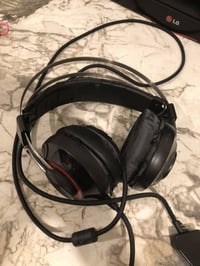 سماعة • ريد دراكون • بغداد