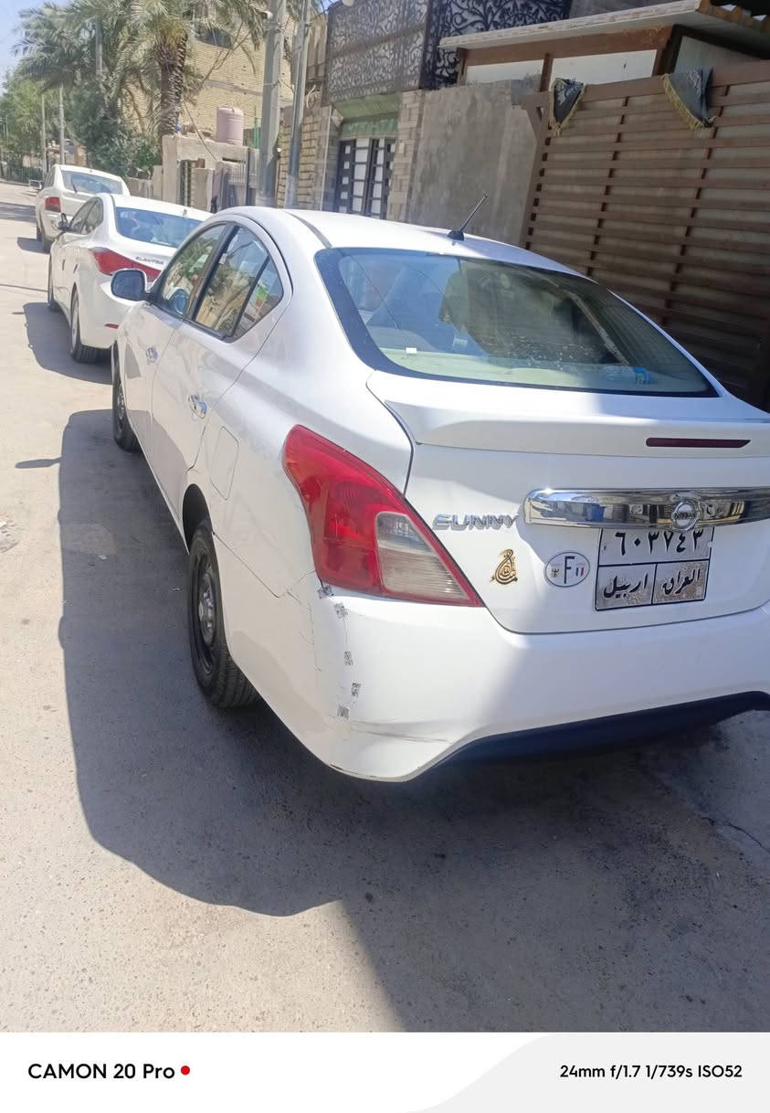 نيسان هنديه بليته زرقاء مديل ٢٠٢٠ رقم اربيل  مكاني بغداد الحبيبيه تبريد تدفئه طخم تاير صدر جديد شاشا وتحكم .بيه ضربه بالصندوگ وبيها حالوب خفيف السعر ٨٢ مبايل ***********
