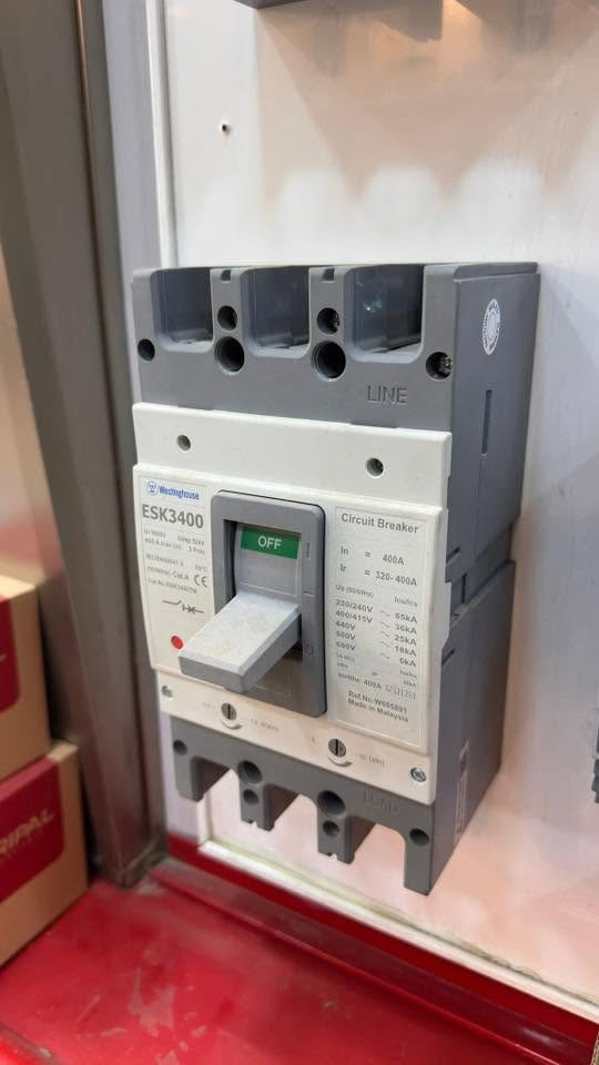 احصل على أداء مستقر ومضمون للكهرباء مستوى جديد من الأمان والاستمرارية مع ATS من شركة GL Electric، المصمّم لضمان انتقال سلس وفوري بين المصدرين الرئيسي والاحتياطي دون انقطاع

📥للاستفسار والطلب: يرجى مراسلة بريد الصفحة.
#تحويل_الطاقة #استقرار_الطاقة #الشورجة #كهرباء #بغداد


**إذا كنت صاحب هذا الإعلان وتريد حذفه لأي سبب، رجاءا أرسل رسالة إلى الدعم الفني**