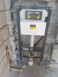 تأسيسات الماء والمجاري البيوت وشد التانكيات وكيزرات ومغسلات 0784698770...