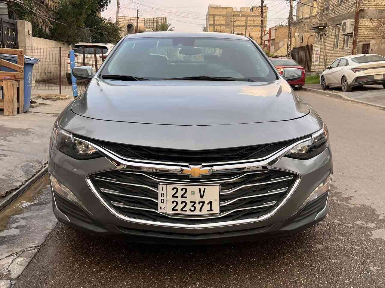 سلام عليكم ماليبو 2024 LT كامله بدون نقص دخول حديد بسمي رقم وسنويه جديد فول السياره عدا الفتحه شاشه كامره تحكمات فول بصمه تشغيل وابواب تبريد بيانو قطعتين هيتر كشنات كشن كهرباء لد امامي بيه قطعتين صبغ بدون دواخل صور الحادث ورقم الشاصي موجود بالمنشور السعر 130$ وبيه مجال بسيط مكان السياره المنصور 

‭0771 429 3525‬
