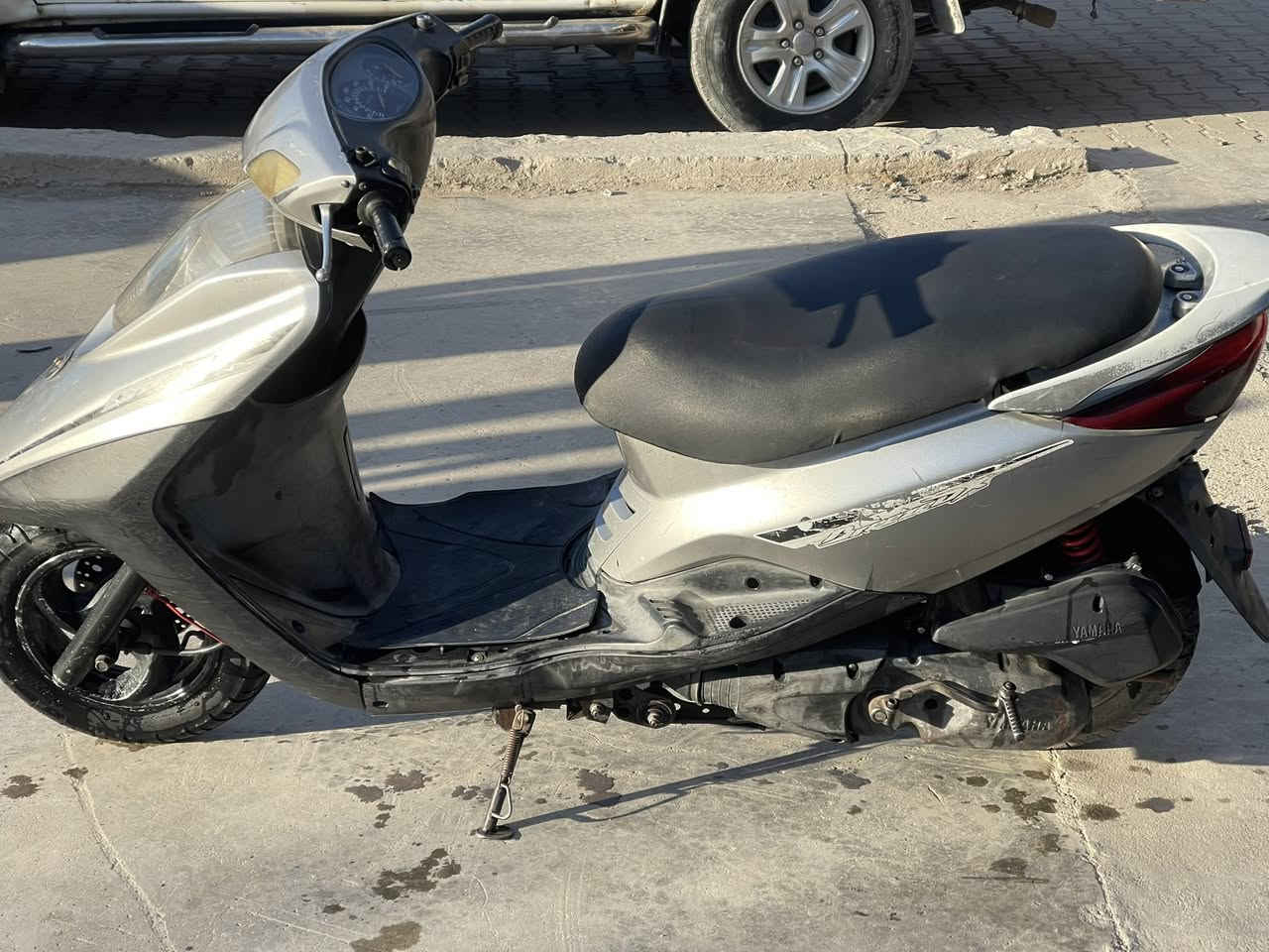 ‏سلام عليكم دراجة للبيع بريز دراجة نظيفة وكل شيء ما بيها ومكان بغداد الأعظمية والسعر 450 وهذا رقمي ￼ ***********
