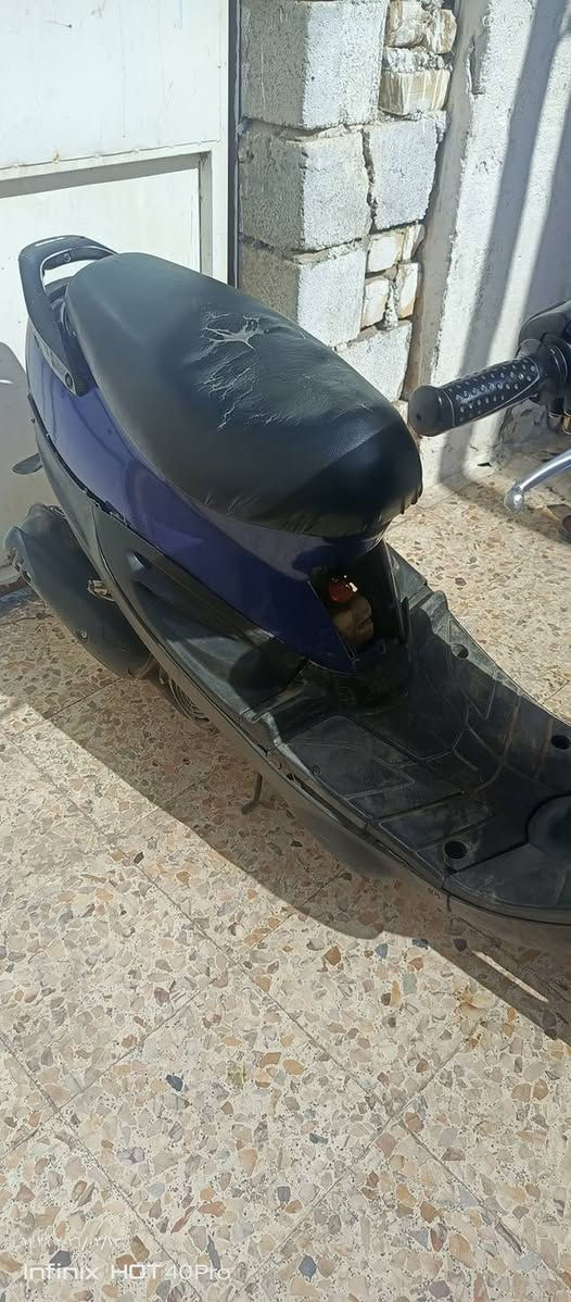 السلام عليكم دراجه للبيع ياماها مفتوحه كهربائياتها شغاله فقط شغاله هندر السعر 300
***********
