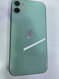ايفون 11 • ١٢٨ • بطارية ٩٠٪