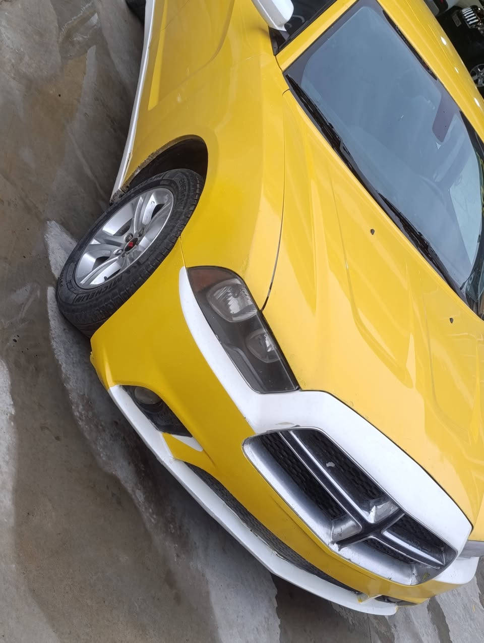 السلام عليكم 
جرجر2012رقم بغداد انكليزي سنويه بسمي هيئه وغرامات صفر تحويل جديد قبل كم يوم ضرر براس الجاملغ امامي شبر بدون دواخل شاشه جبيره كشن كهرب سياره مال جناي خطها عماره بغداد ماتصرف عليها شي جاهزه السعر 142$ بيها مجال بسيط ترهم مراوس حسب القناعه 
***********
***********
ارقامي بيها واتساب
انا مكلف بالنشر رجاءا
