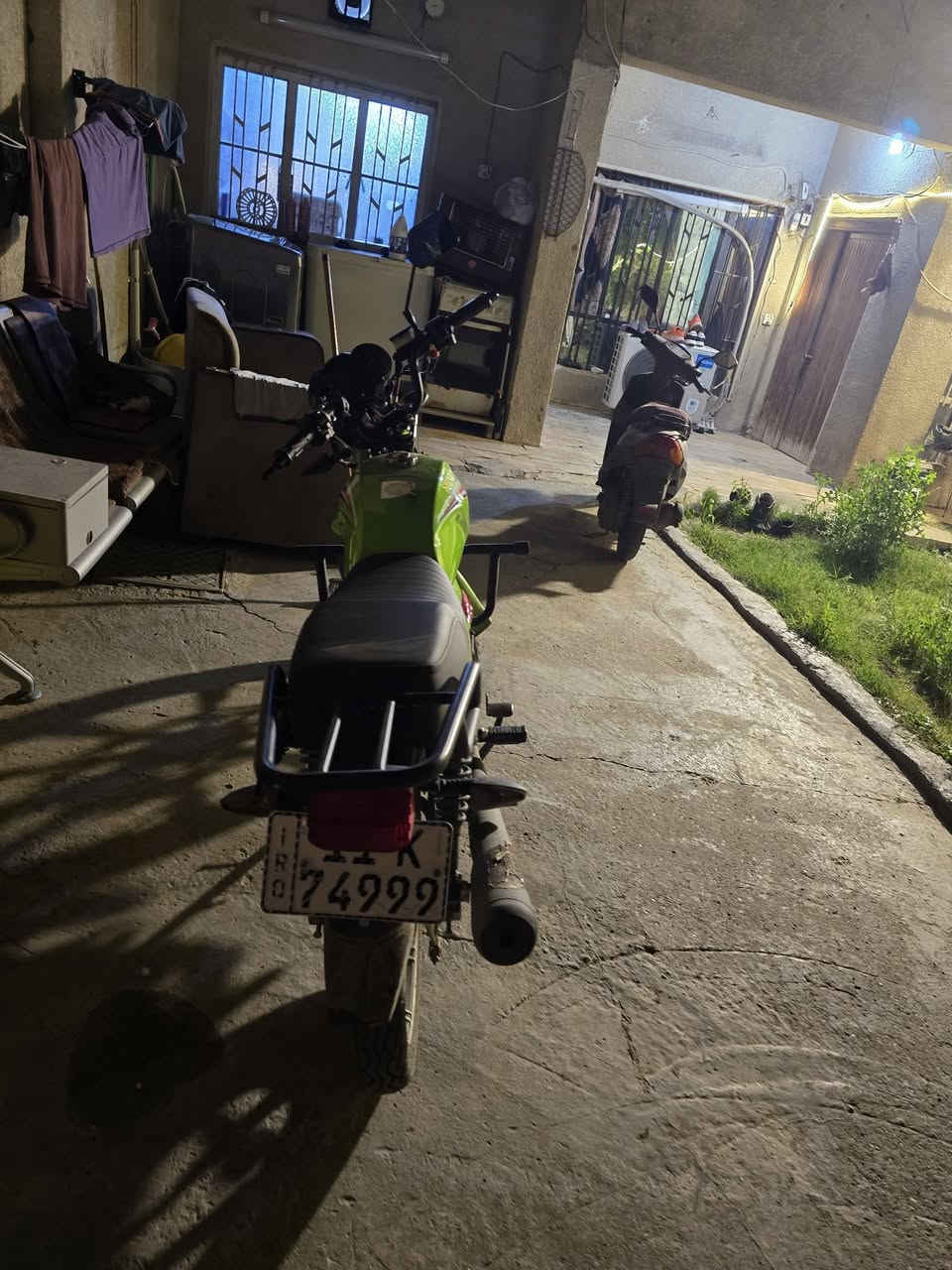 دراجه شاينك مرقم كامل لل ٣١ وهزه لل ٢٧ رايدها ب ٢ مليون وبيها مجال رقم
***********
