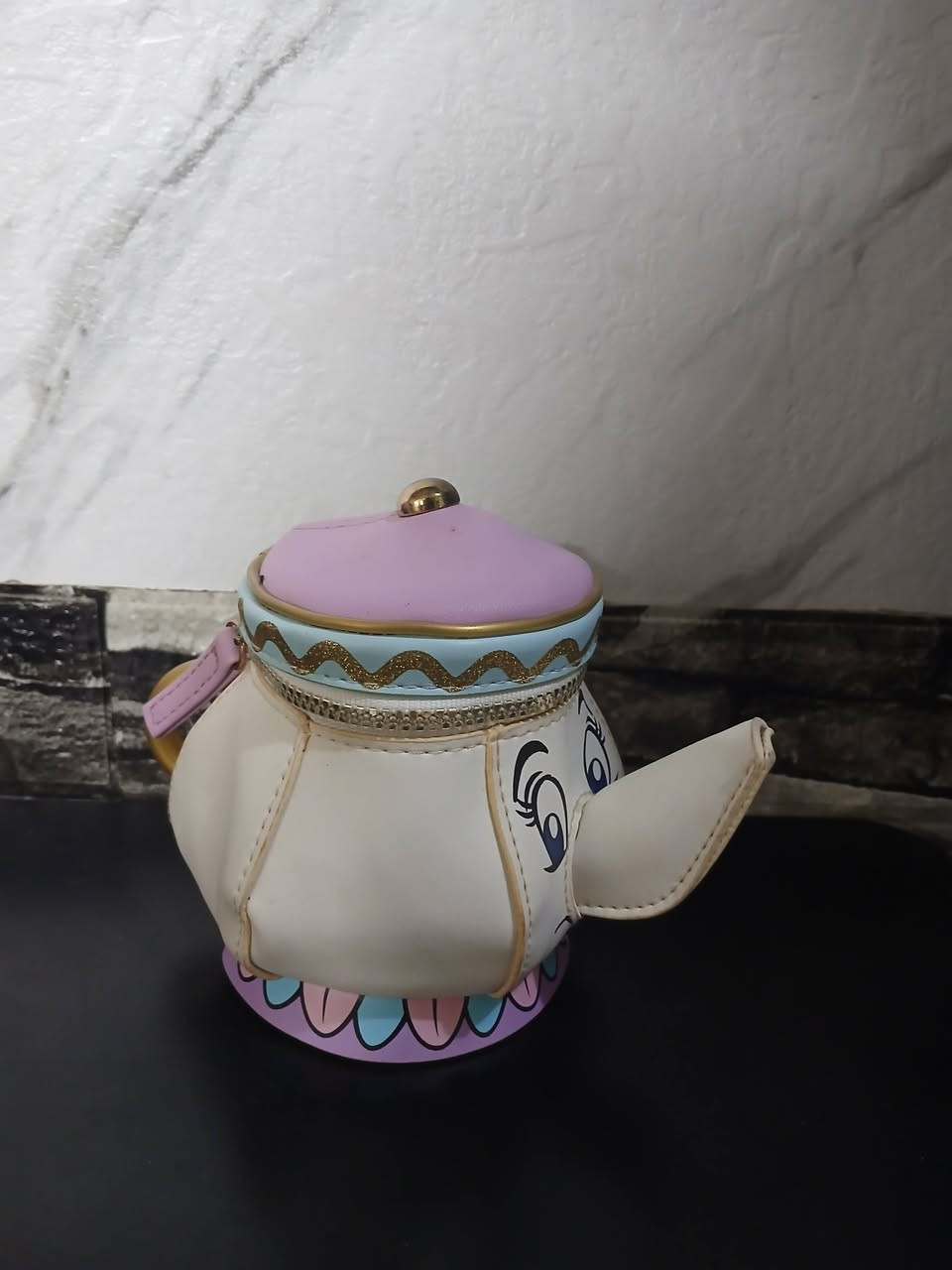 السلام عليكم متوفر ومتوفر توصيل


**إذا كنت صاحب هذا الإعلان وتريد حذفه لأي سبب، رجاءا أرسل رسالة إلى الدعم الفني**