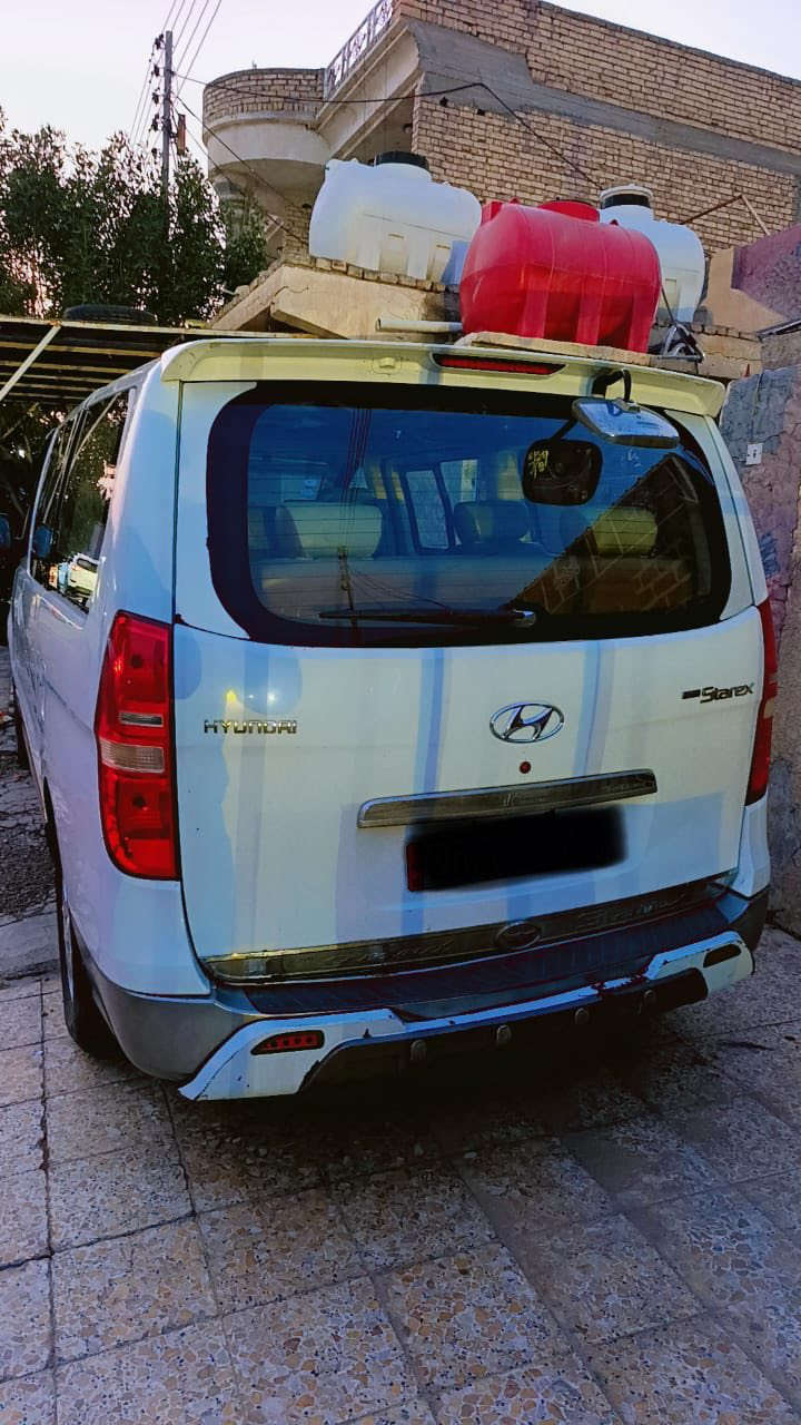 السلام عليكم ستاركس 2011 سياره خير من الله مامشتغله ع خط مال بيت فول رقم ديالى السونار داخل الصور السعر 158وبيه مجال رقم صاحب السياره مكلف بالنشر ***********
