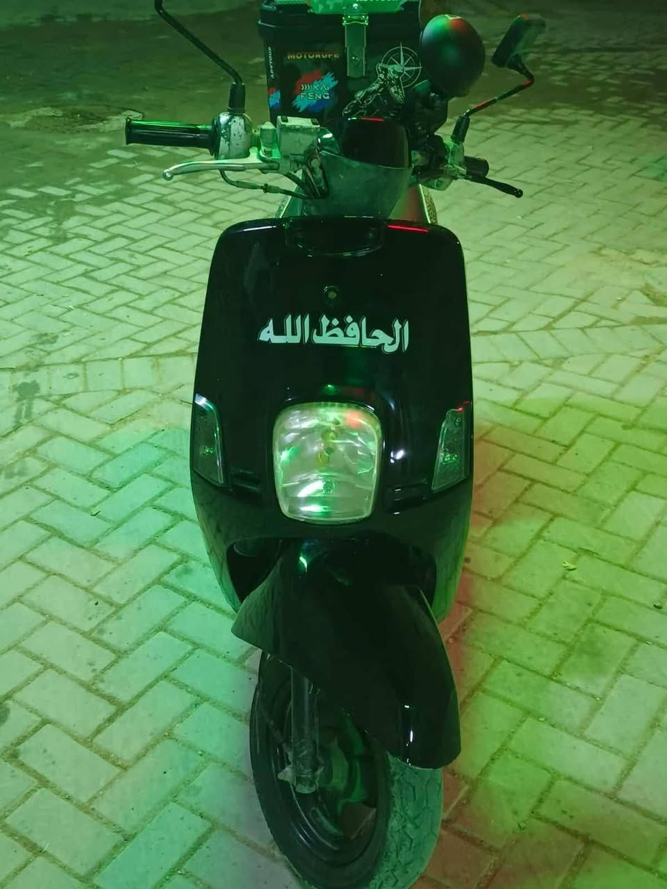 دراجه بوليس كابريتر مكينه مكفوله دراجه خير من لله بغداد حي لنصر لسعر ٦٥٠ وبيه مجال ***********
