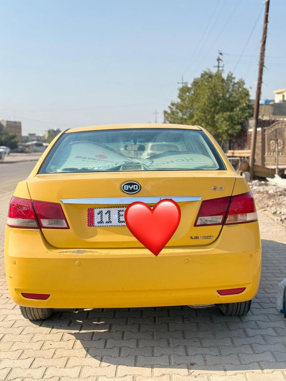 سيارة بي واي دي للبيع G3 2013 رقم بغداد انكليزي جديد صار شهر من رقمتها جاهزة مابيها اي نقص كير مكينة صدر امامي خلفي كله تمام مكينة 1800 كير اوتو داخل نظيف كشنات جلد بلادي تحكم استيرن فتحة وبصمة سيارة كلش نظيفة ومرتبة وحلوة مكفولة من دعامية للدعامية سنوية جديدة ابسمي تحويل ثاني يوم السعر 55 بيها مجال حك الجية 
***********
