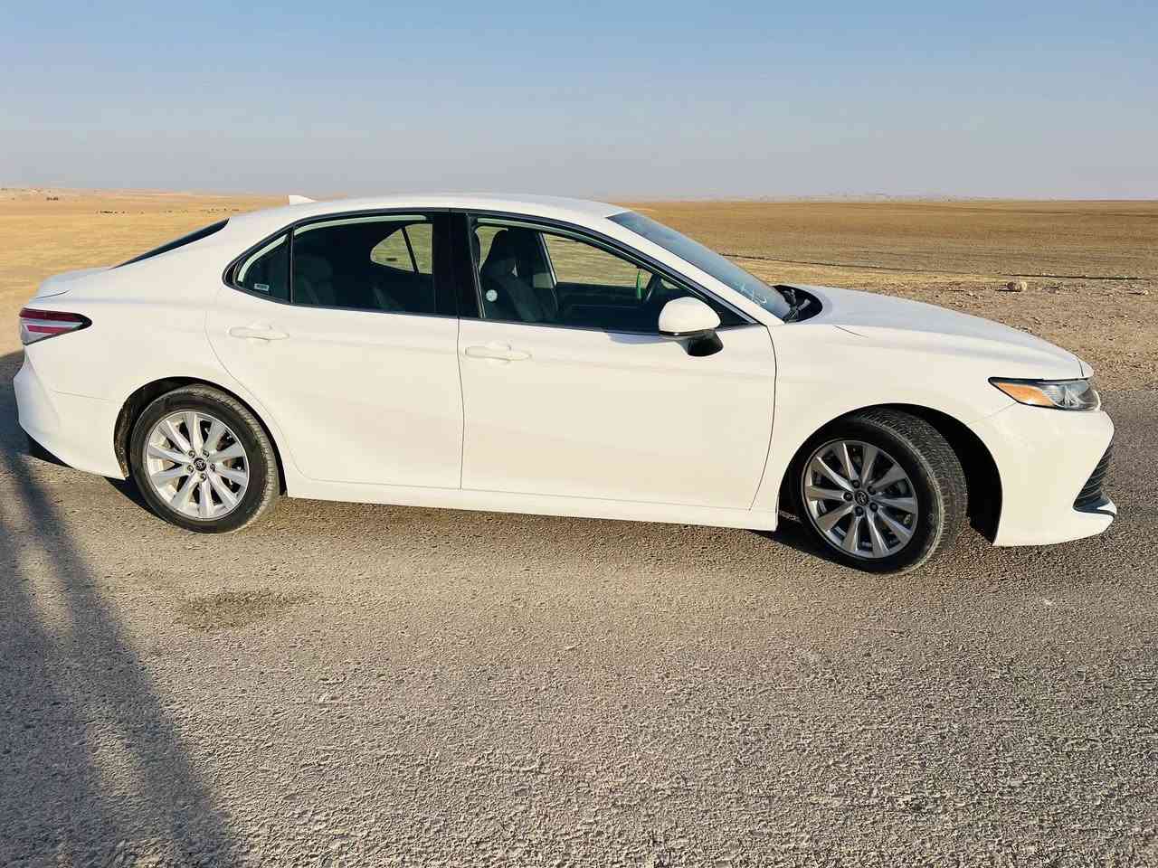 تويوتا كامري LE
2019موديل   مكفوله كفال عام 
 
الموصفات : 
كراسي جلد بلادي
كراسي كهرباء 
تحكم ستيرن
رادار امامي رادارات جانبية
قياده ذاتيه
تحديد مسار
مانع انزلاق
لايت زنون
للاتصال   /***********
